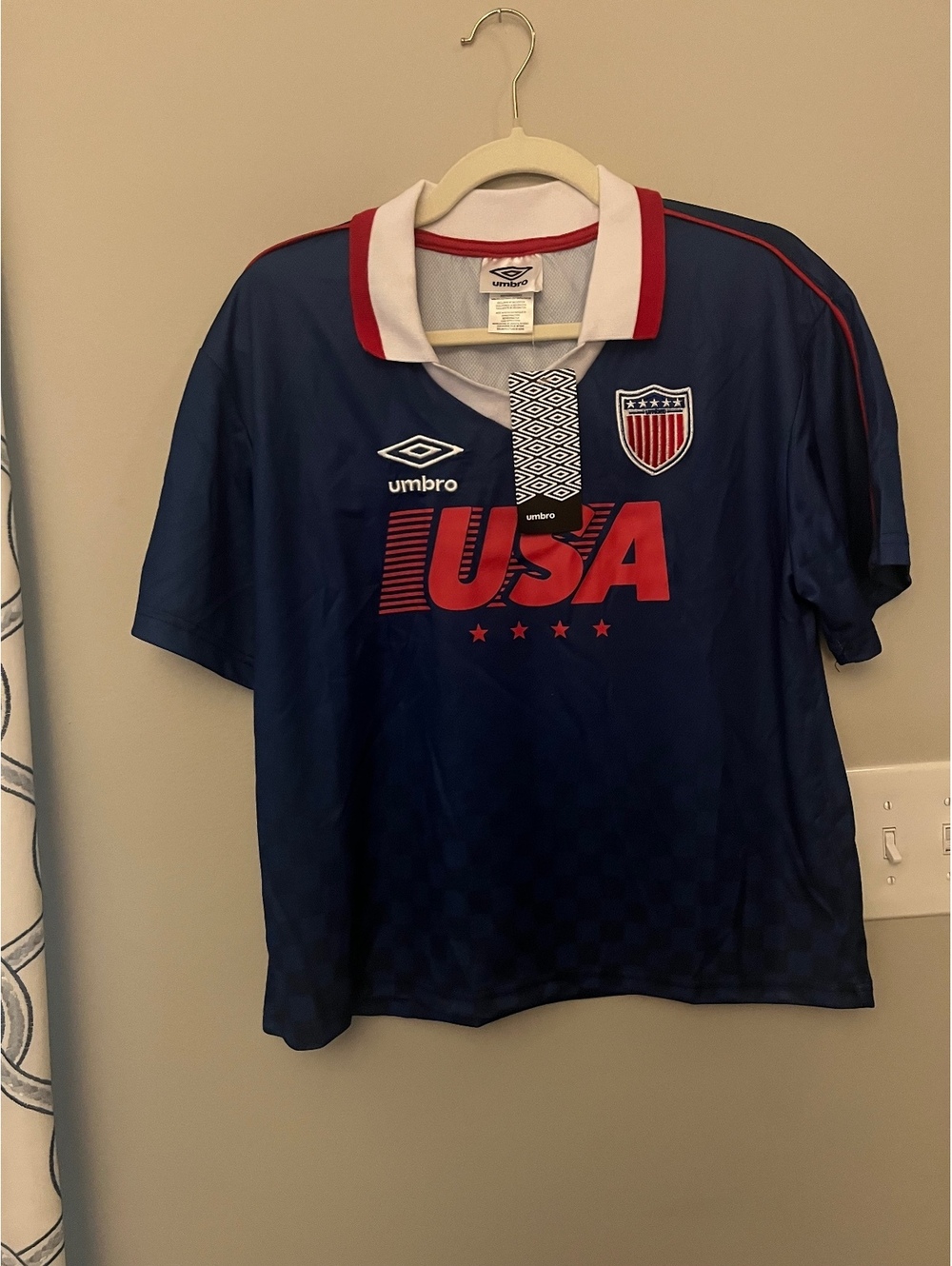 Umbro USA Soccer Jersey Large Blue Red White Short Sleeve